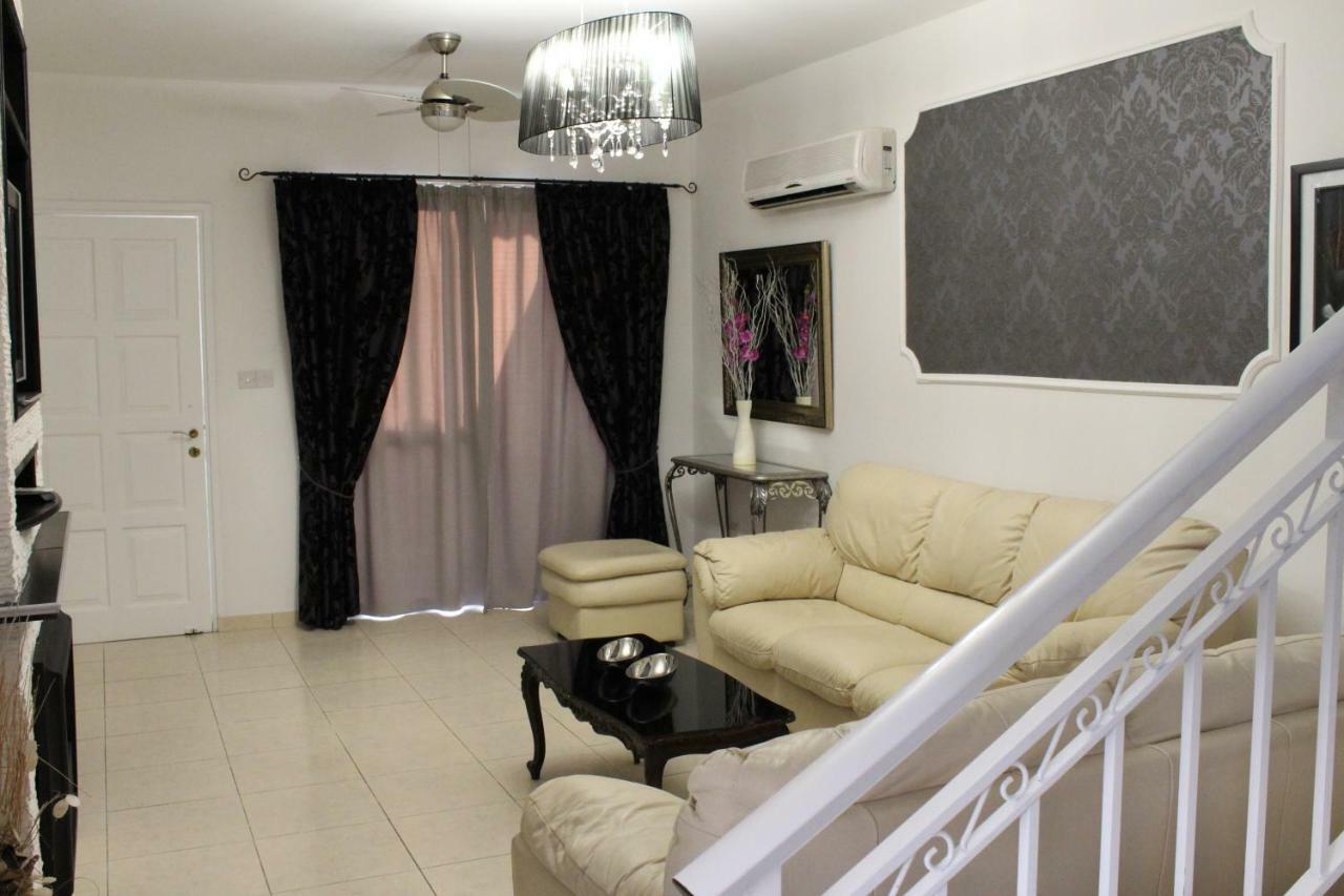 Ivoton Home بافوس المظهر الخارجي الصورة